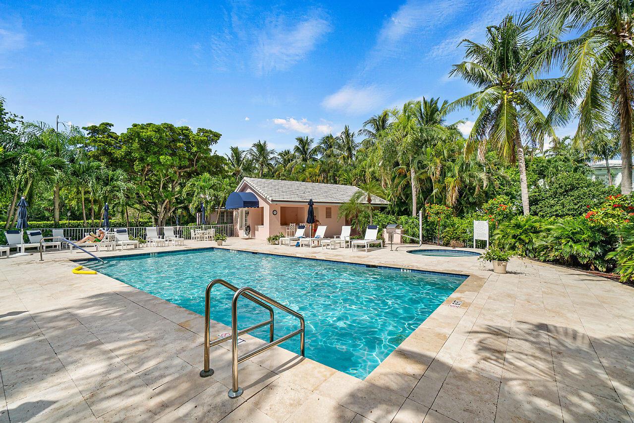 LANDINGS OF DELRAY BEACH CONDO - Residential