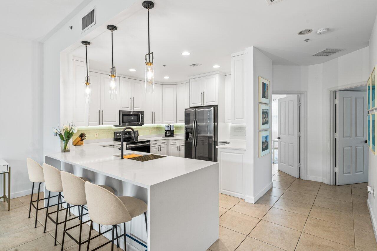 3940 N Flagler Drive 303