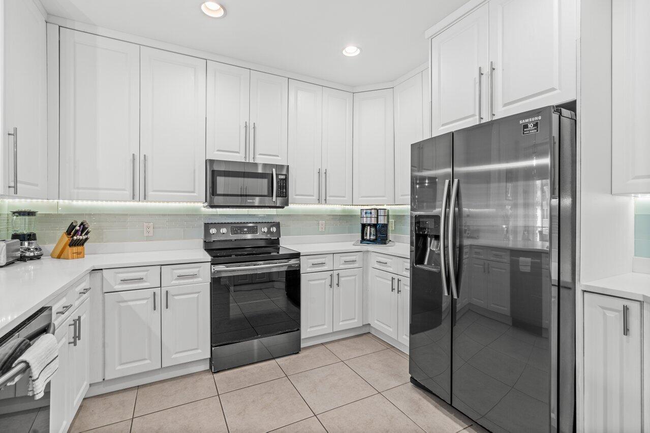 FLAGLER LANDING CONDO - Residential