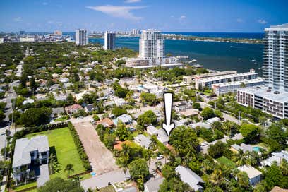415 43rd Street West Palm Beach FL 33407