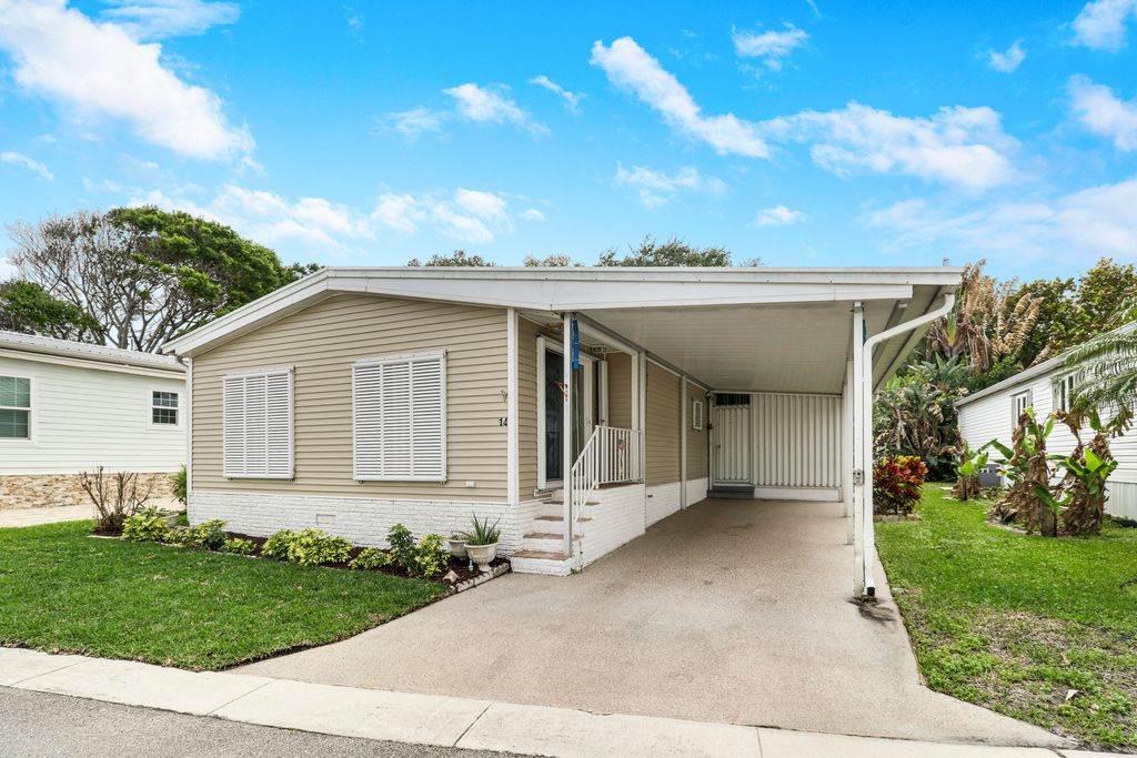 Photo of 400 N Hwy A1a, Jupiter, FL 33477 (MLS # B26010104)