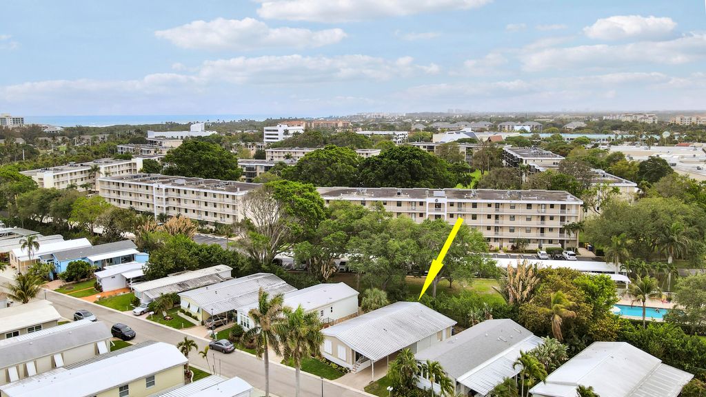 Photo of 400 N Hwy A1a, Jupiter, FL 33477 (MLS # B26010104)