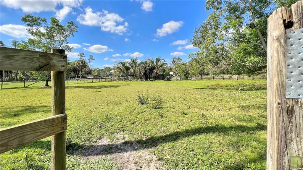 Acreage & Unrec - Residential