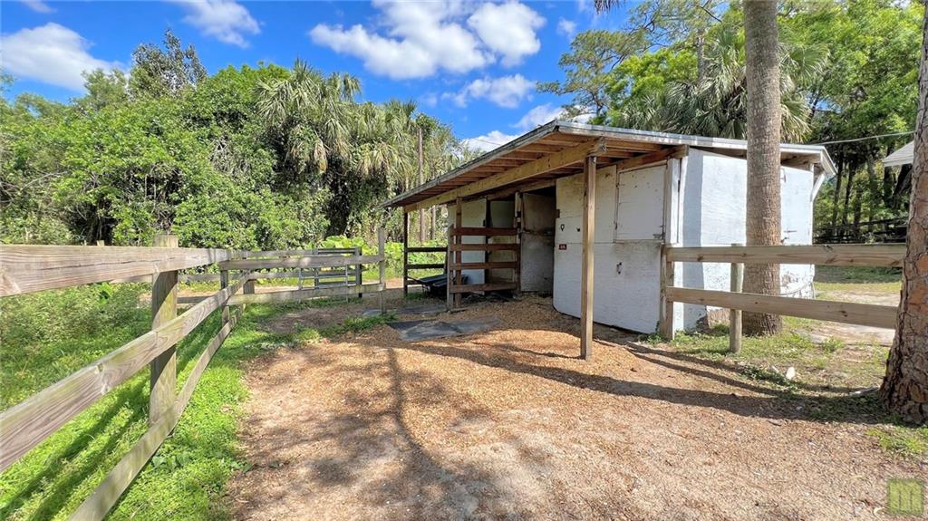 Acreage & Unrec - Residential