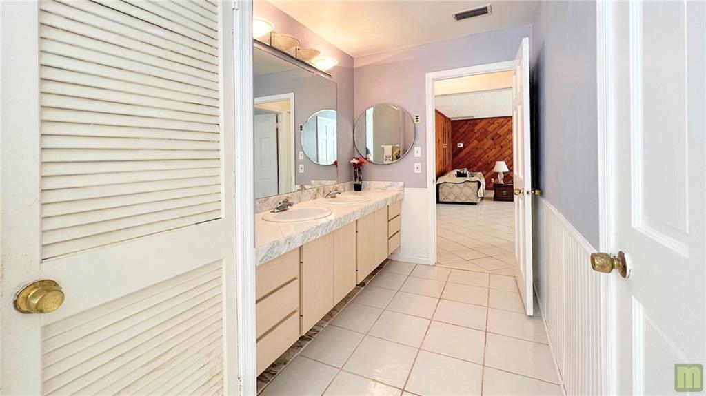 Acreage & Unrec - Residential