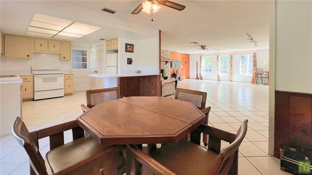 Acreage & Unrec - Residential