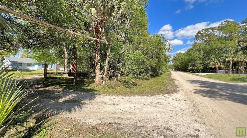 Acreage & Unrec - Residential