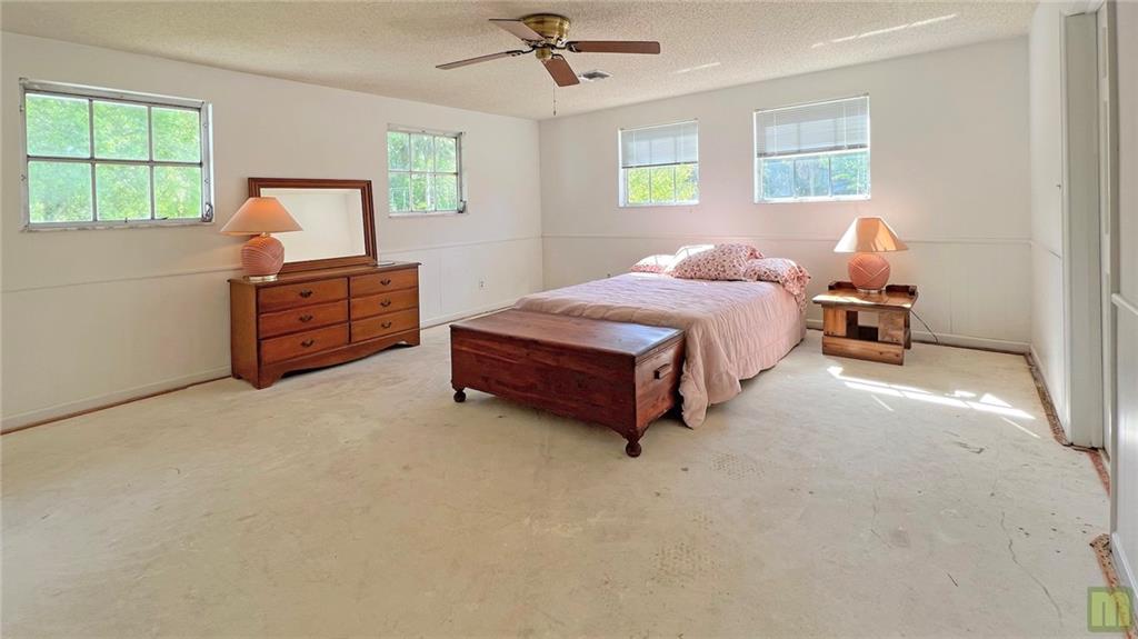 Acreage & Unrec - Residential