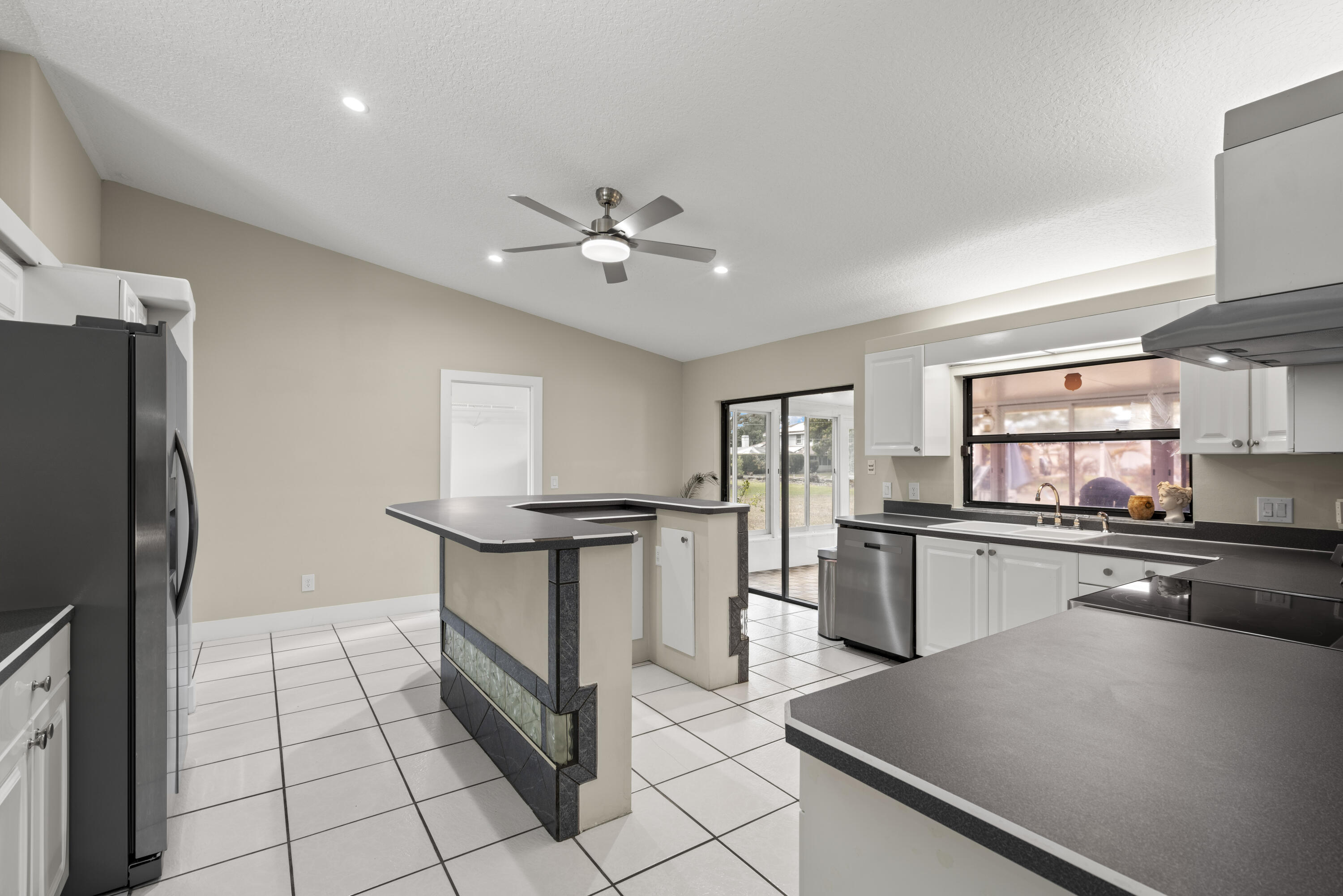 SOUTH PORT ST LUCIE UNIT 8 - Residential