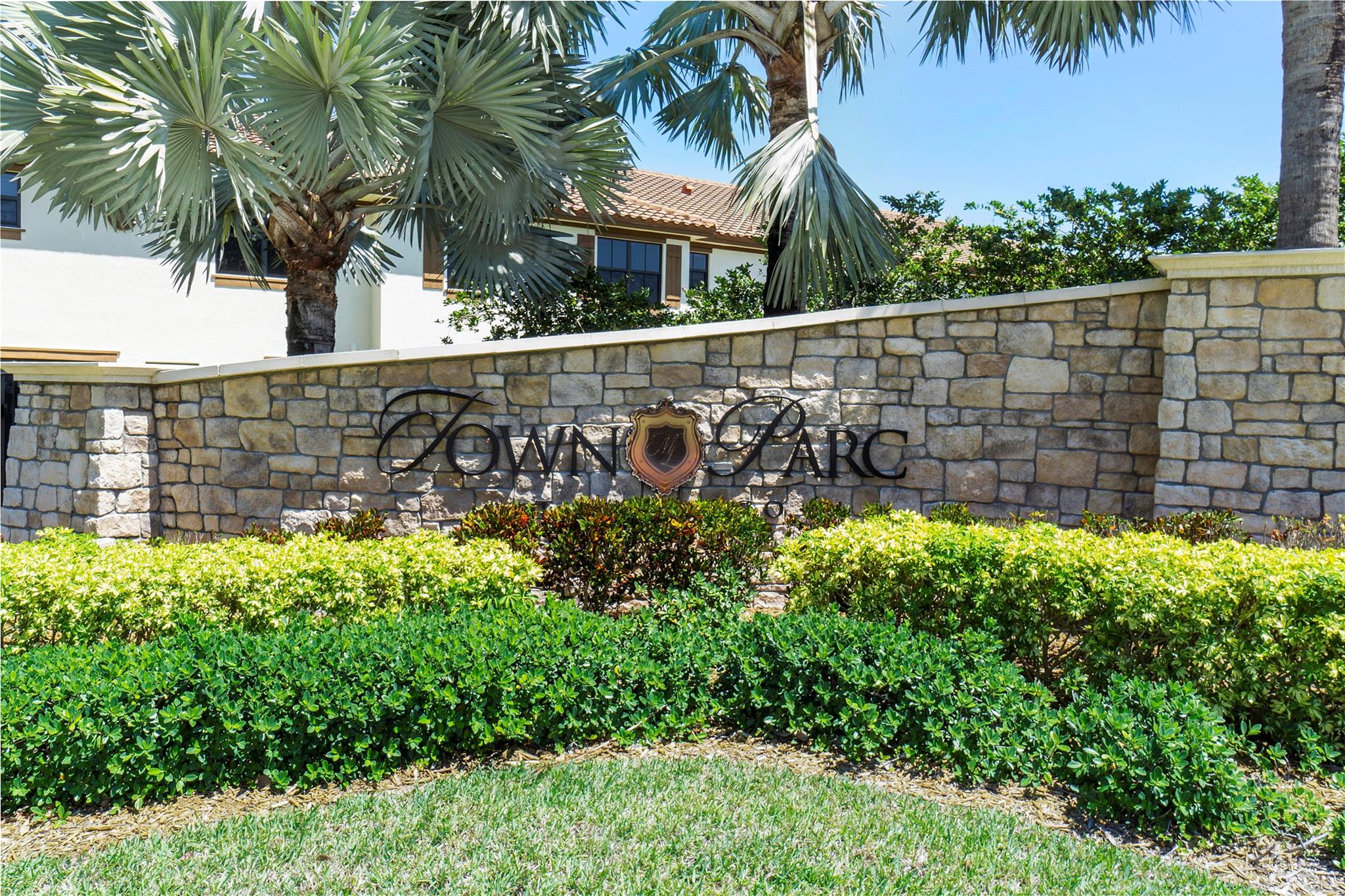 TOWN PARC AT MIRA LAGO - Residential