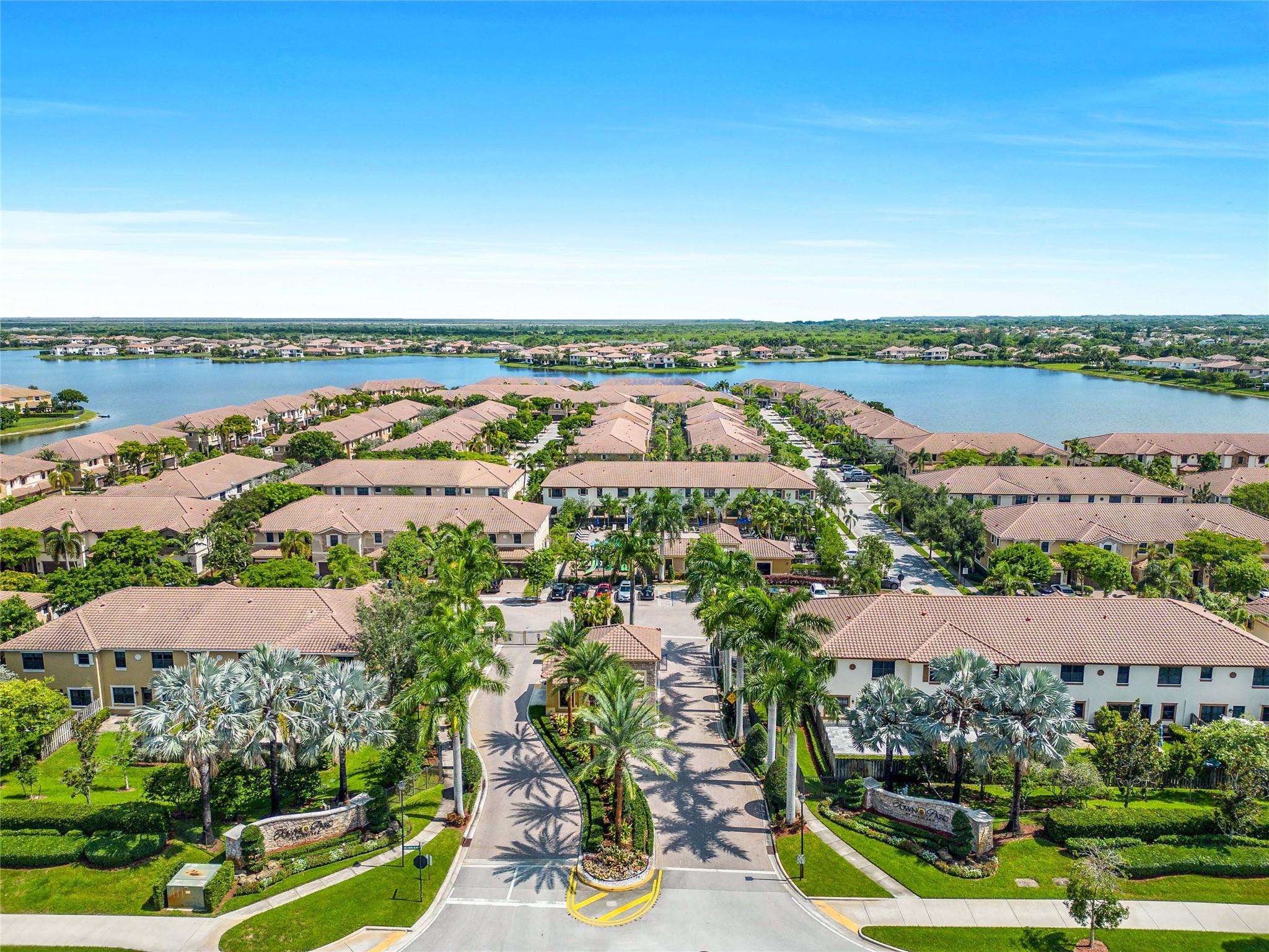 TOWN PARC AT MIRA LAGO - Residential