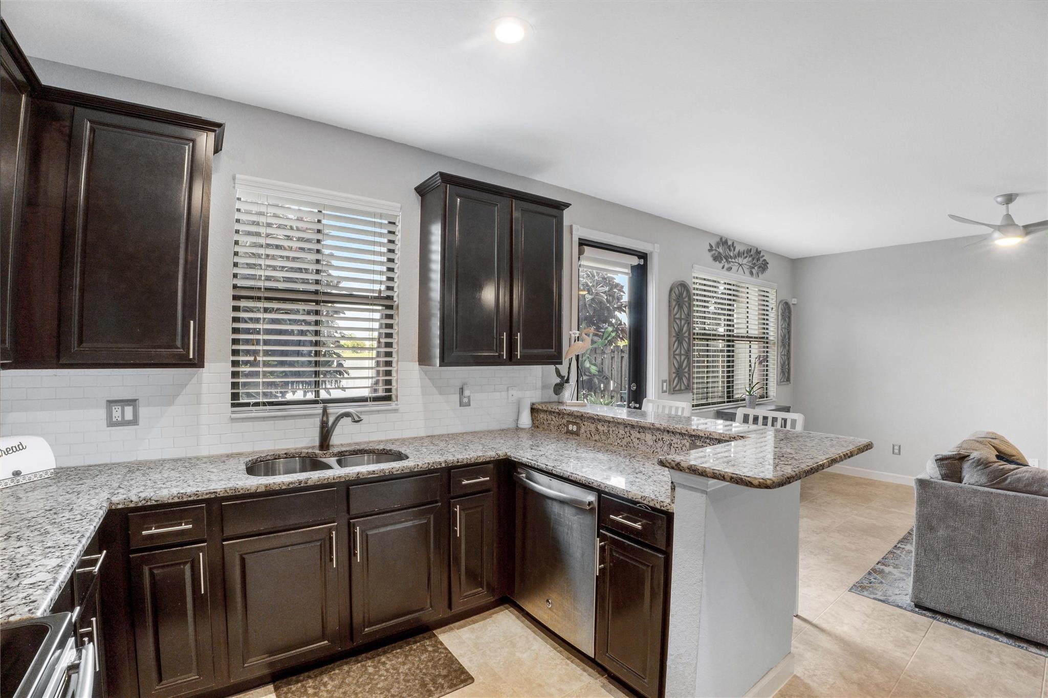 TOWN PARC AT MIRA LAGO - Residential