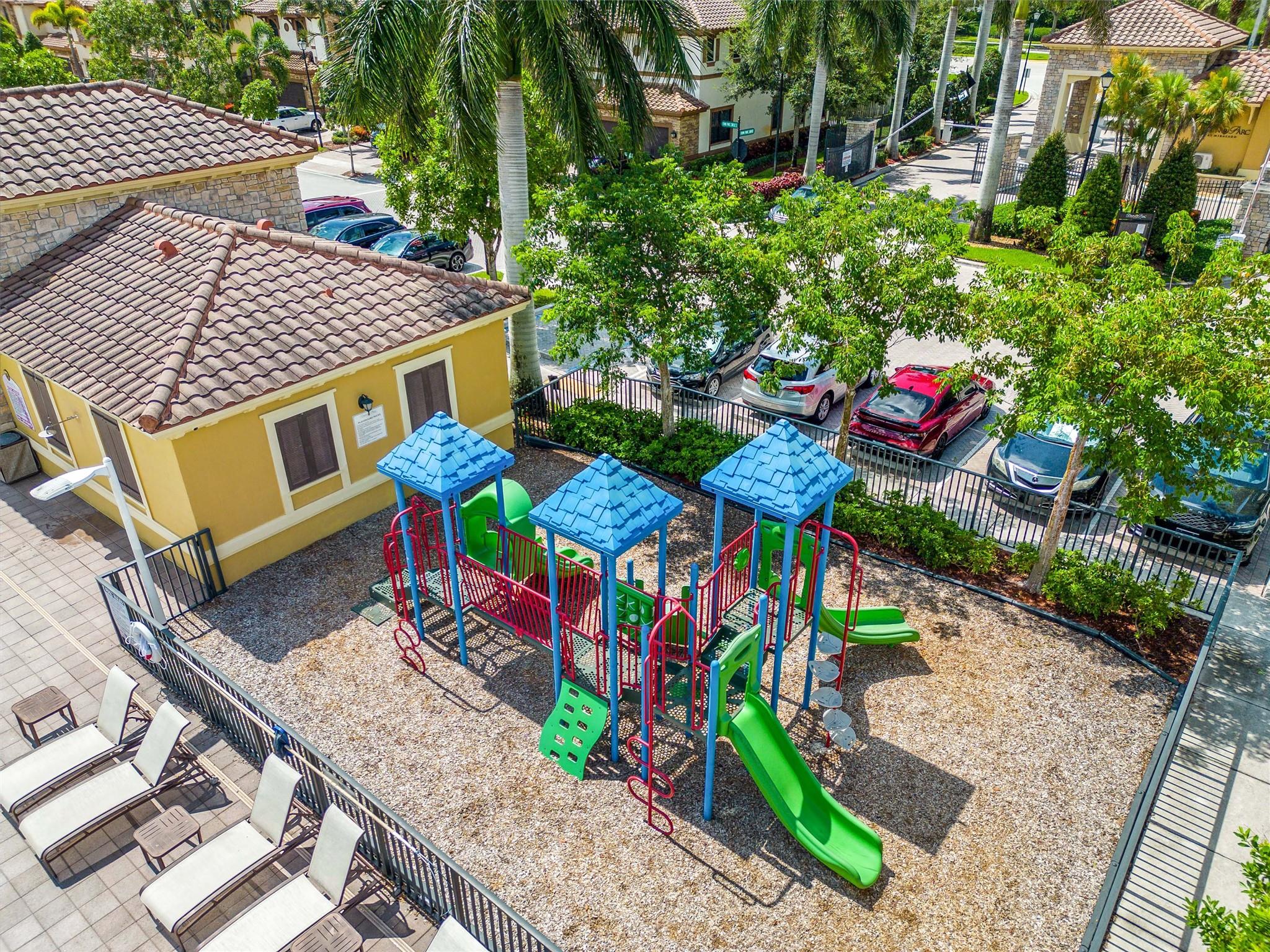 TOWN PARC AT MIRA LAGO - Residential