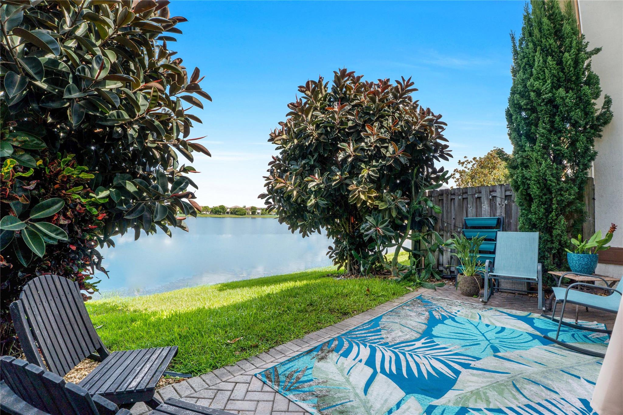 TOWN PARC AT MIRA LAGO - Residential