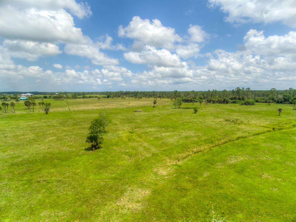 TRAILSIDE - Residential