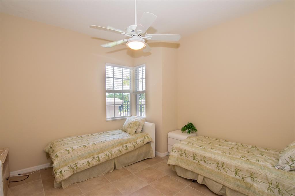 TRAILSIDE - Residential