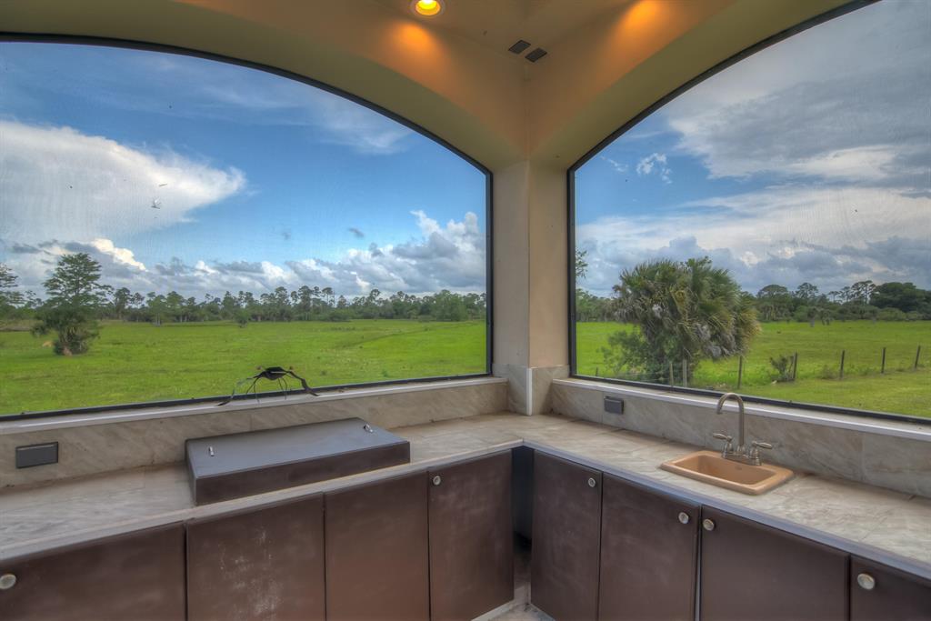 TRAILSIDE - Residential