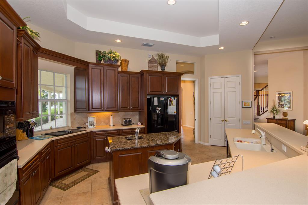 TRAILSIDE - Residential