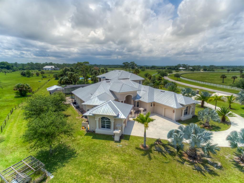 TRAILSIDE - Residential