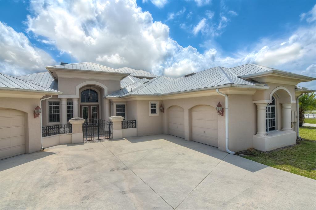 TRAILSIDE - Residential