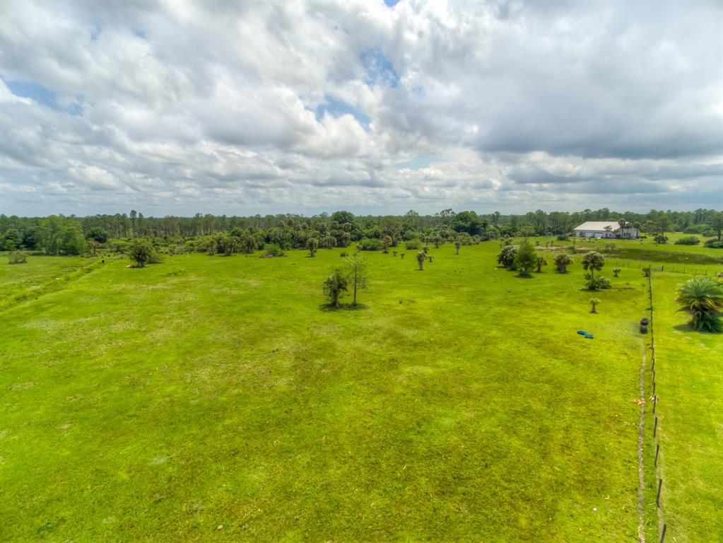 TRAILSIDE - Residential