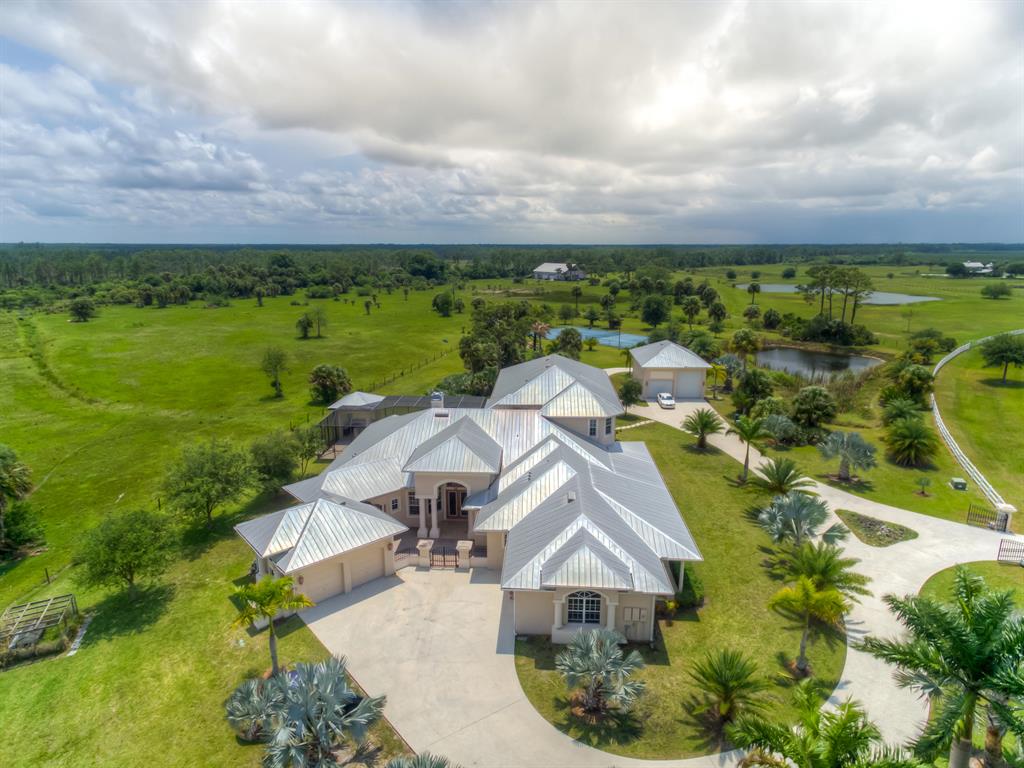 TRAILSIDE - Residential