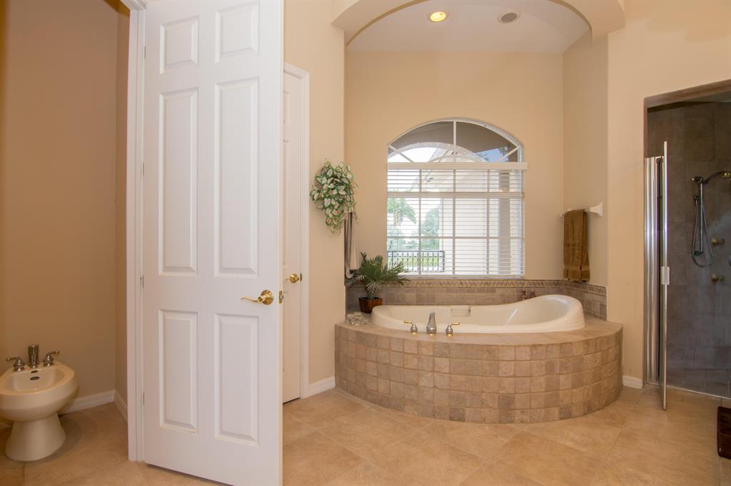 TRAILSIDE - Residential