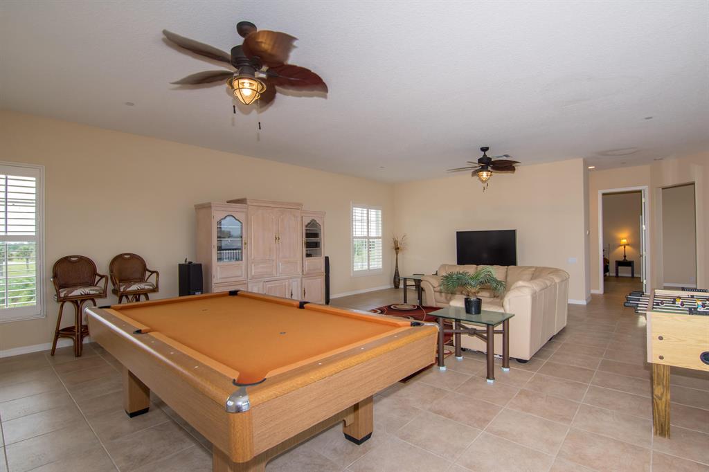 TRAILSIDE - Residential