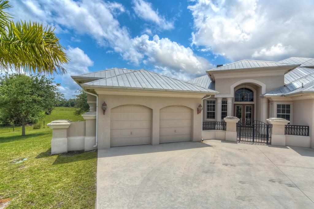 TRAILSIDE - Residential