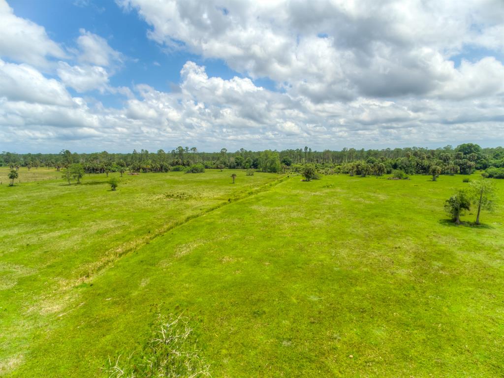 TRAILSIDE - Residential