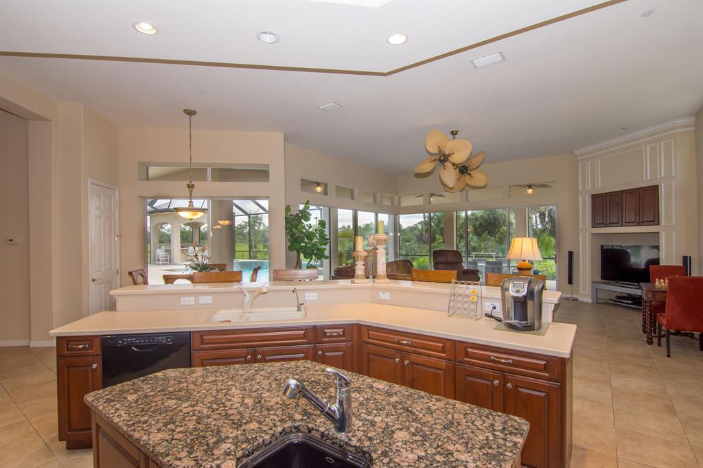 TRAILSIDE - Residential