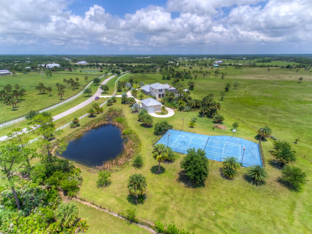 TRAILSIDE - Residential