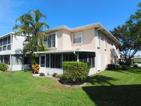 1740 NW 19th Ter 201 Delray Beach FL 33445