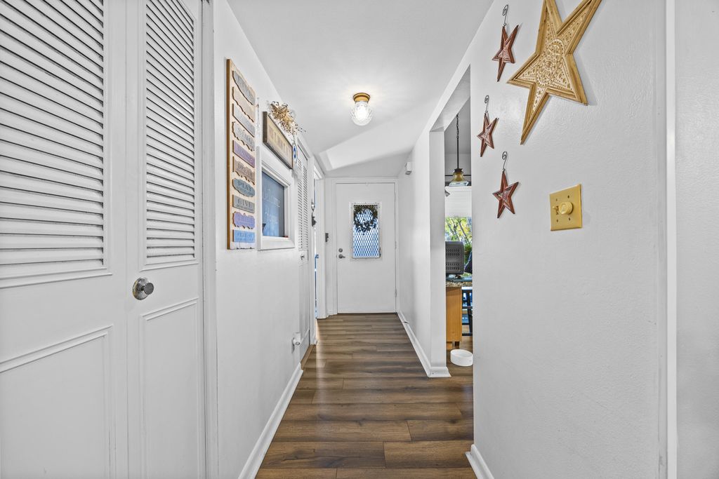 Photo of 860 SE 6th Avenue #409, Deerfield Beach, FL 33441 (MLS # R11149637)