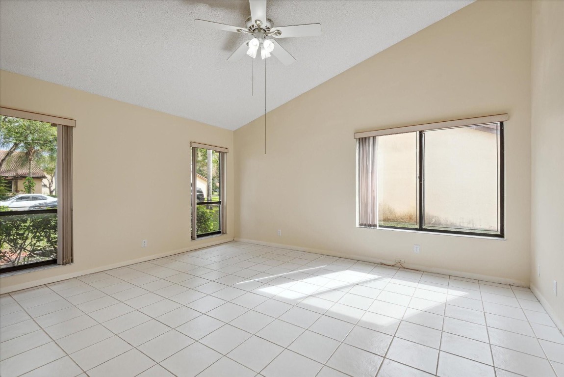 Lake Colony - Residential