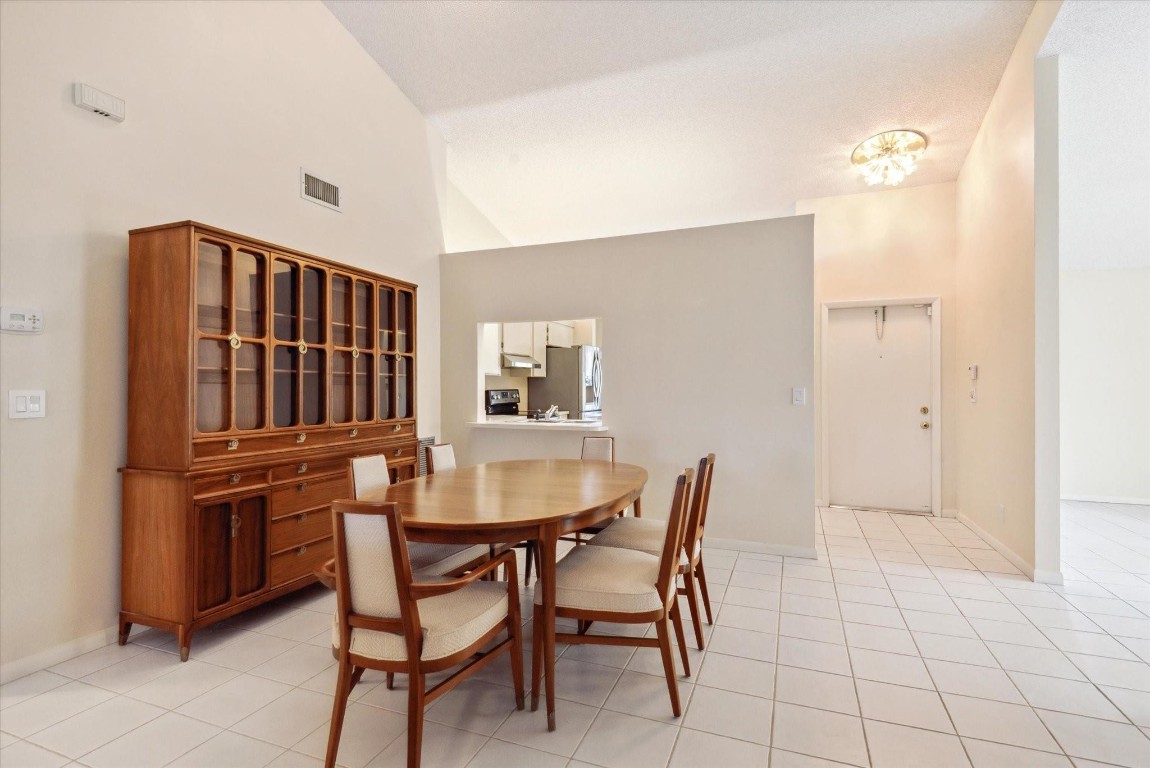 Lake Colony - Residential