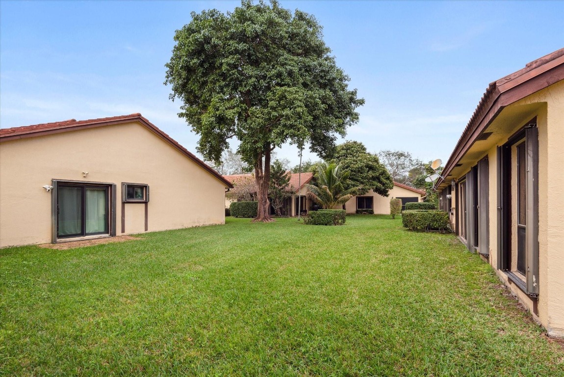 Lake Colony - Residential