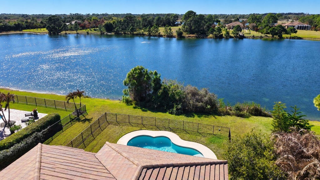 Photo of 7621 Fieldstone Ranch Square, Vero Beach, FL 32967 (MLS # B26077375)