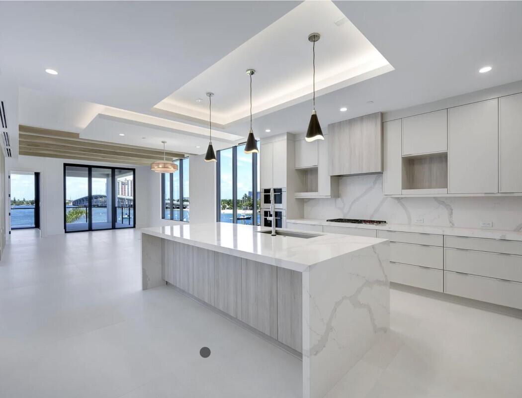 2323 Lake Drive Unit 201