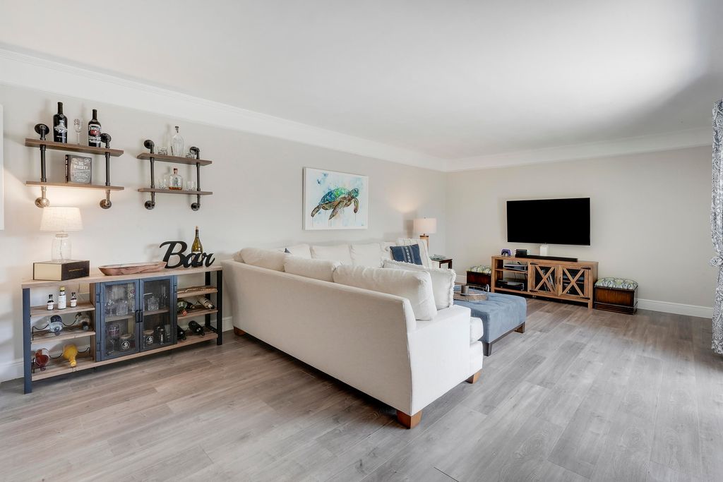 Photo of 3900 County Line Rd #4c, Tequesta, FL 33469 (MLS # R11097753)