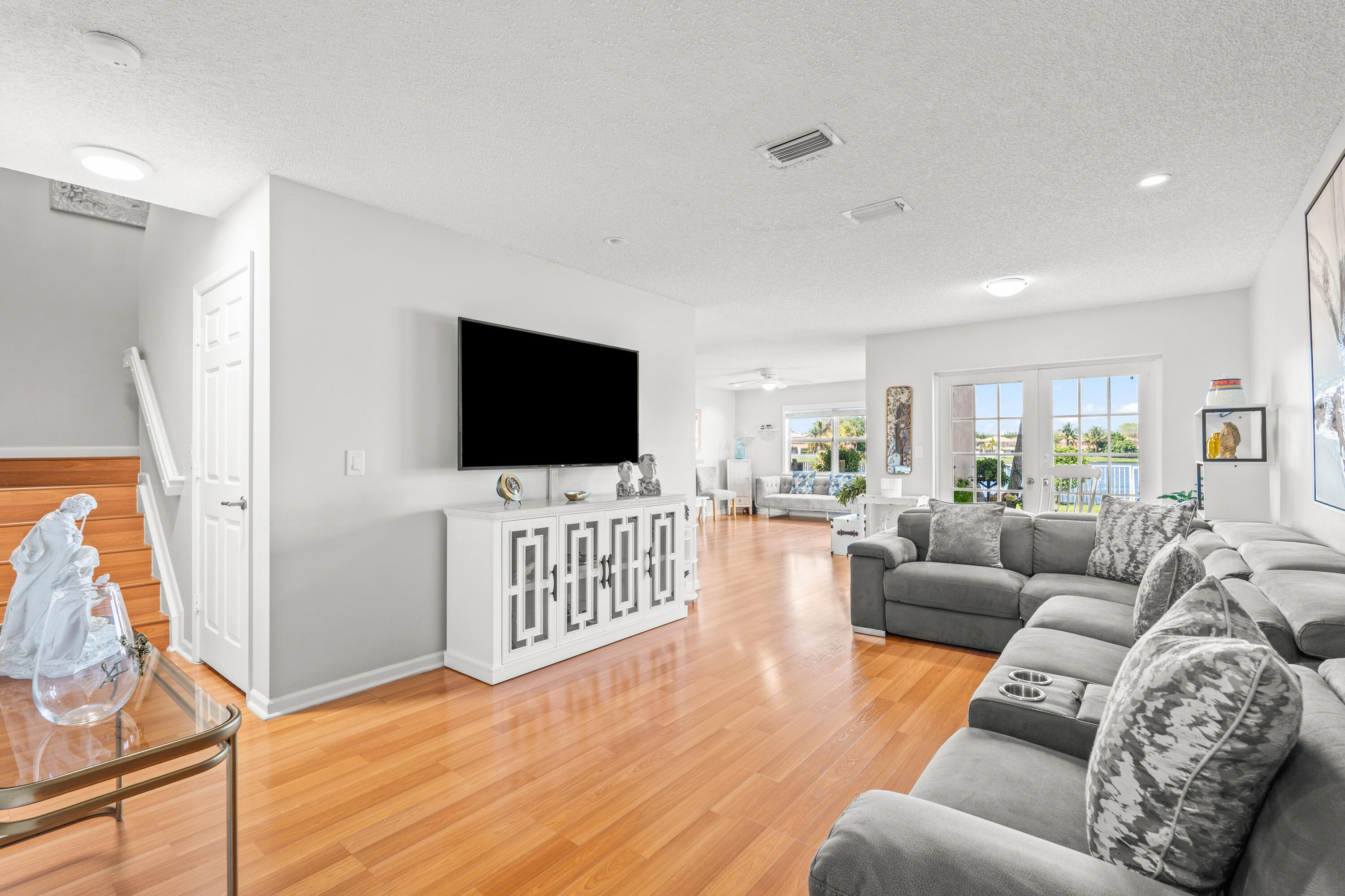 LIBERTY BAY - Residential