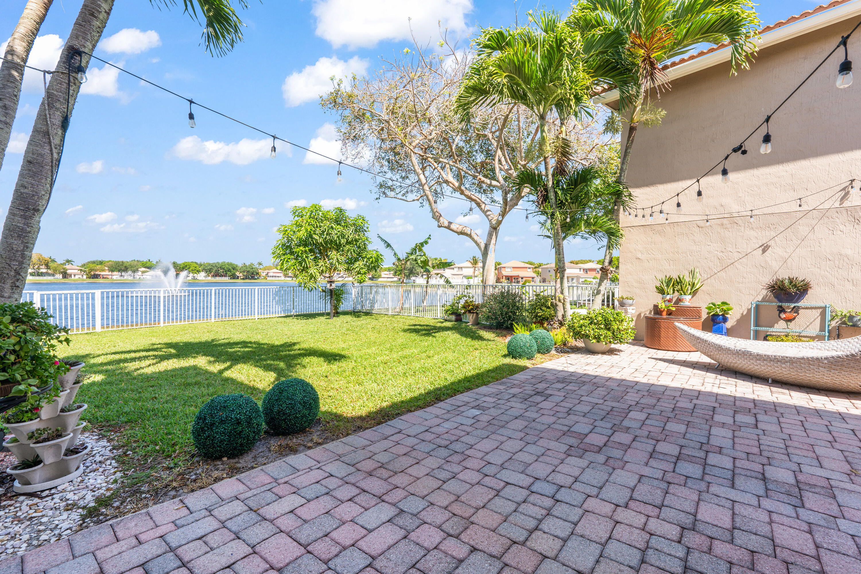 LIBERTY BAY - Residential