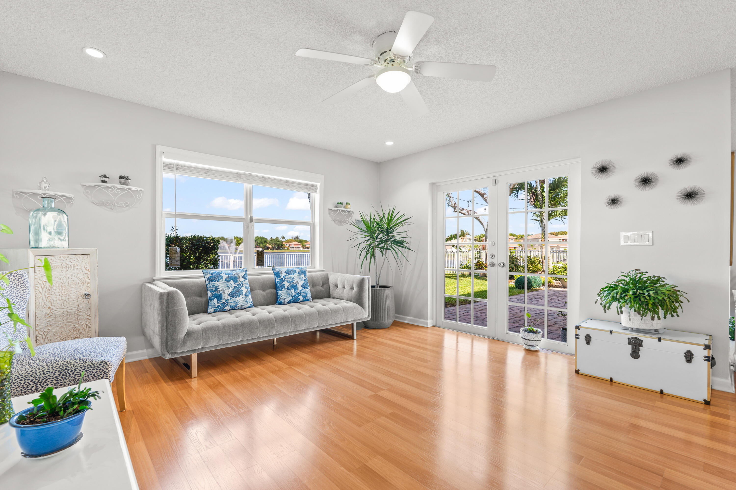 LIBERTY BAY - Residential