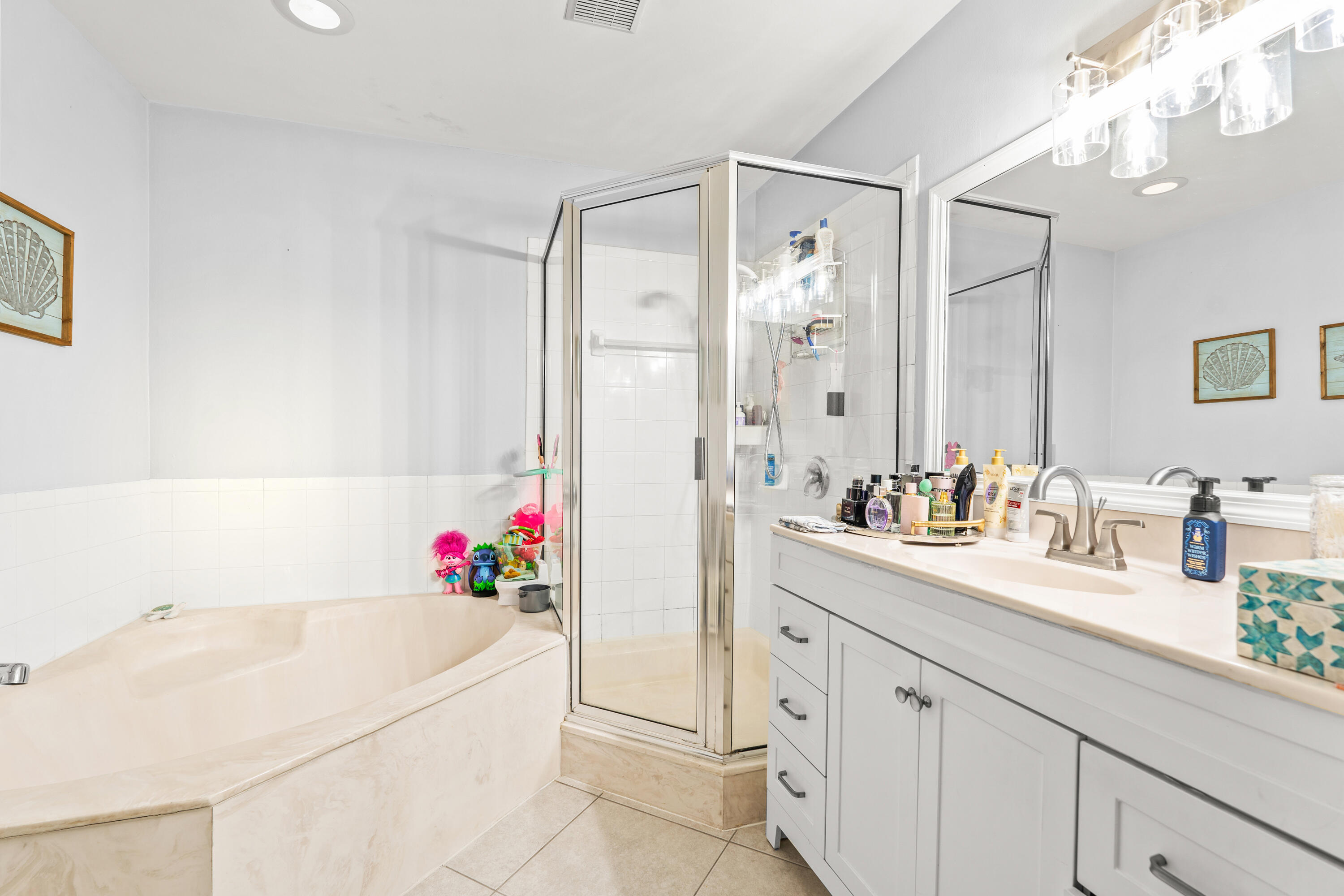 LIBERTY BAY - Residential