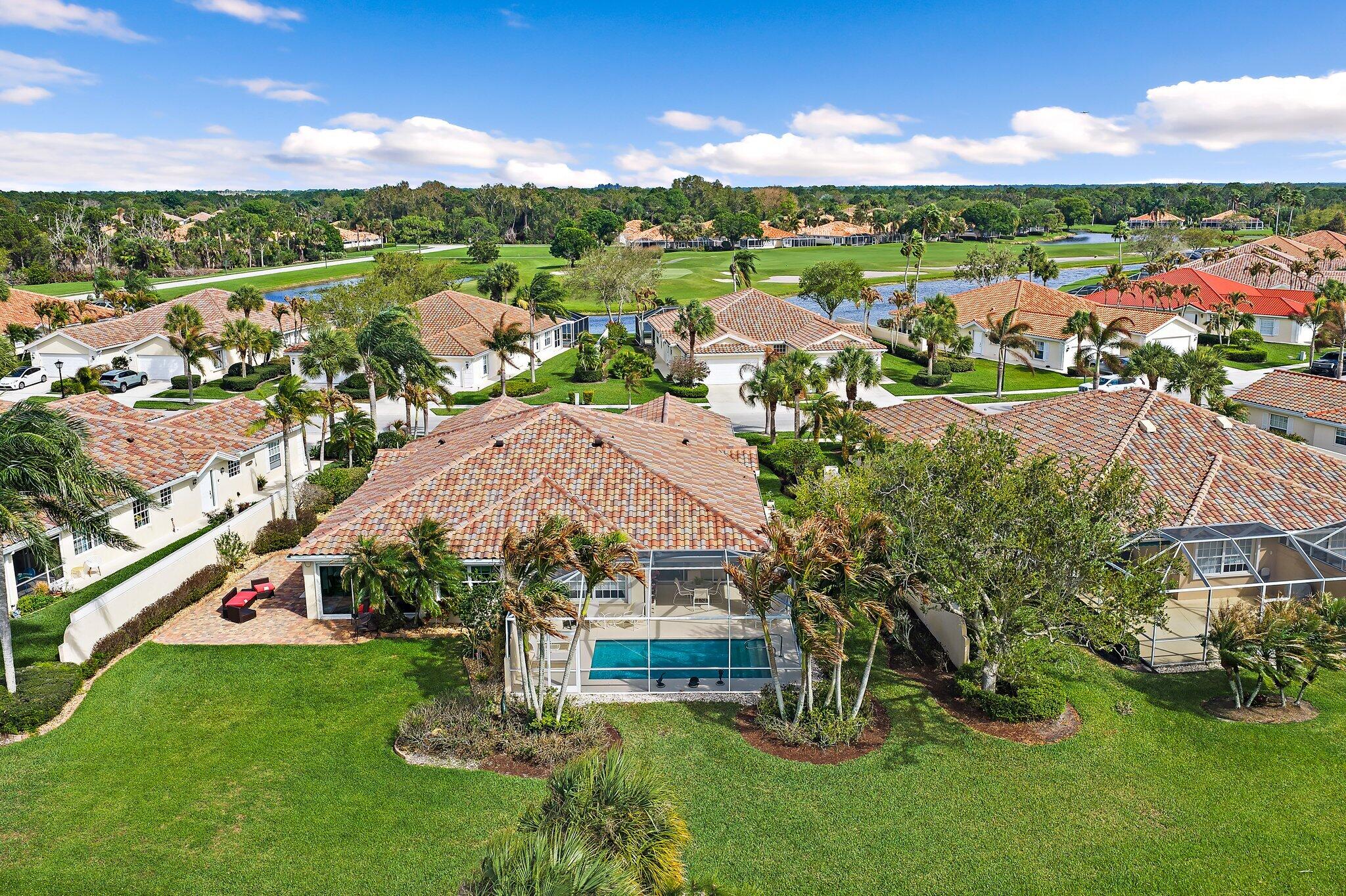 DOUBLE TREE - Residential