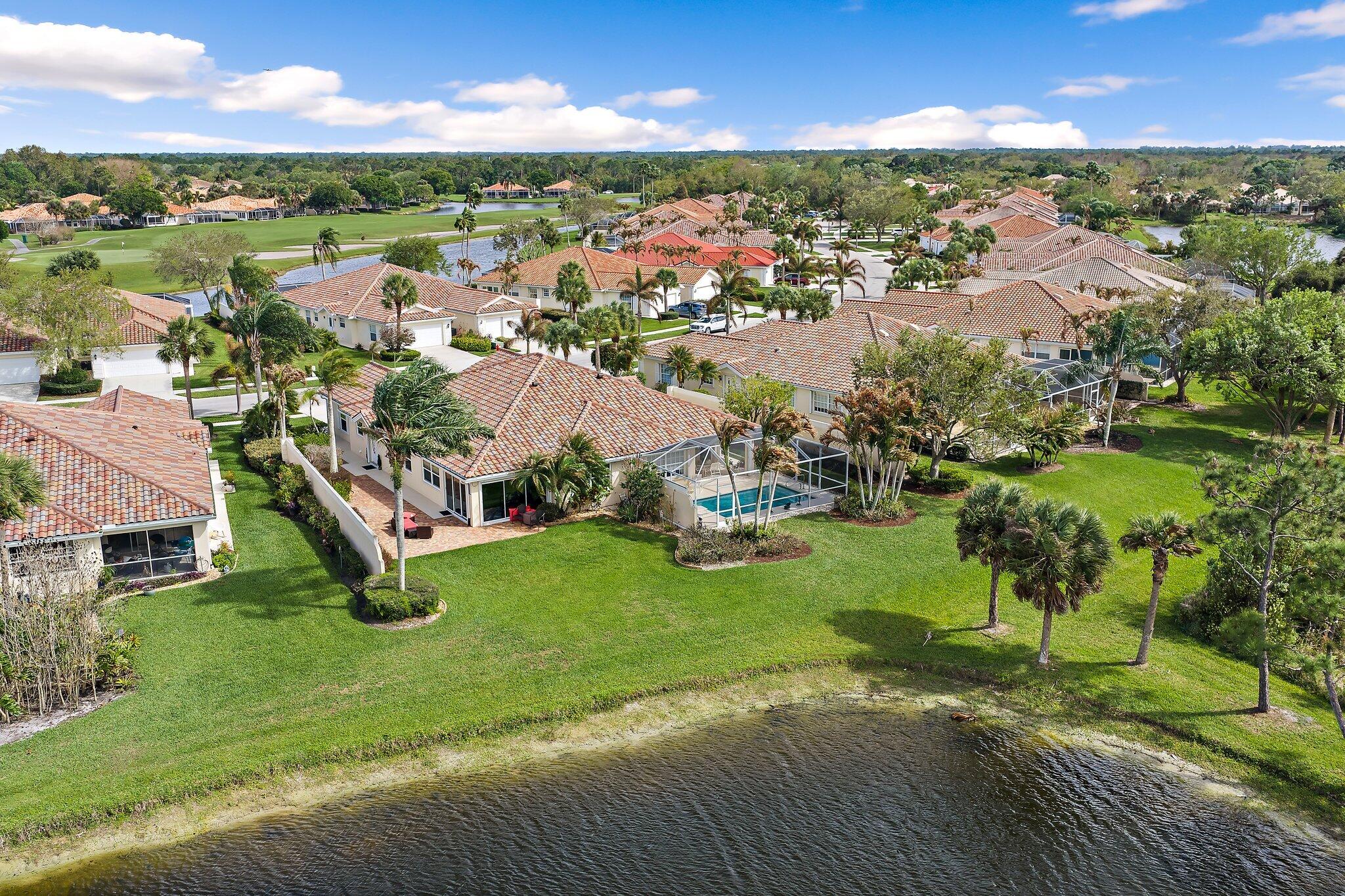 DOUBLE TREE - Residential