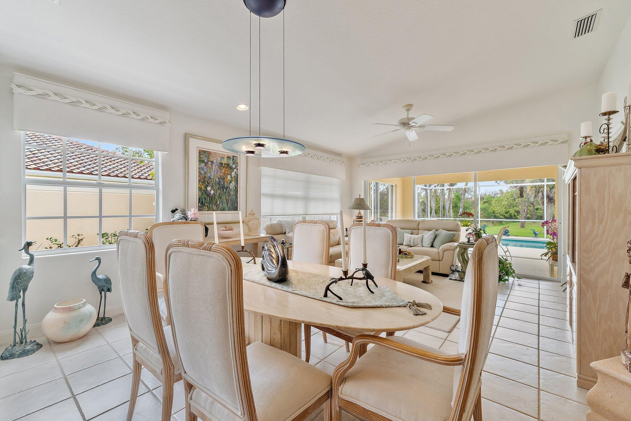 DOUBLE TREE - Residential