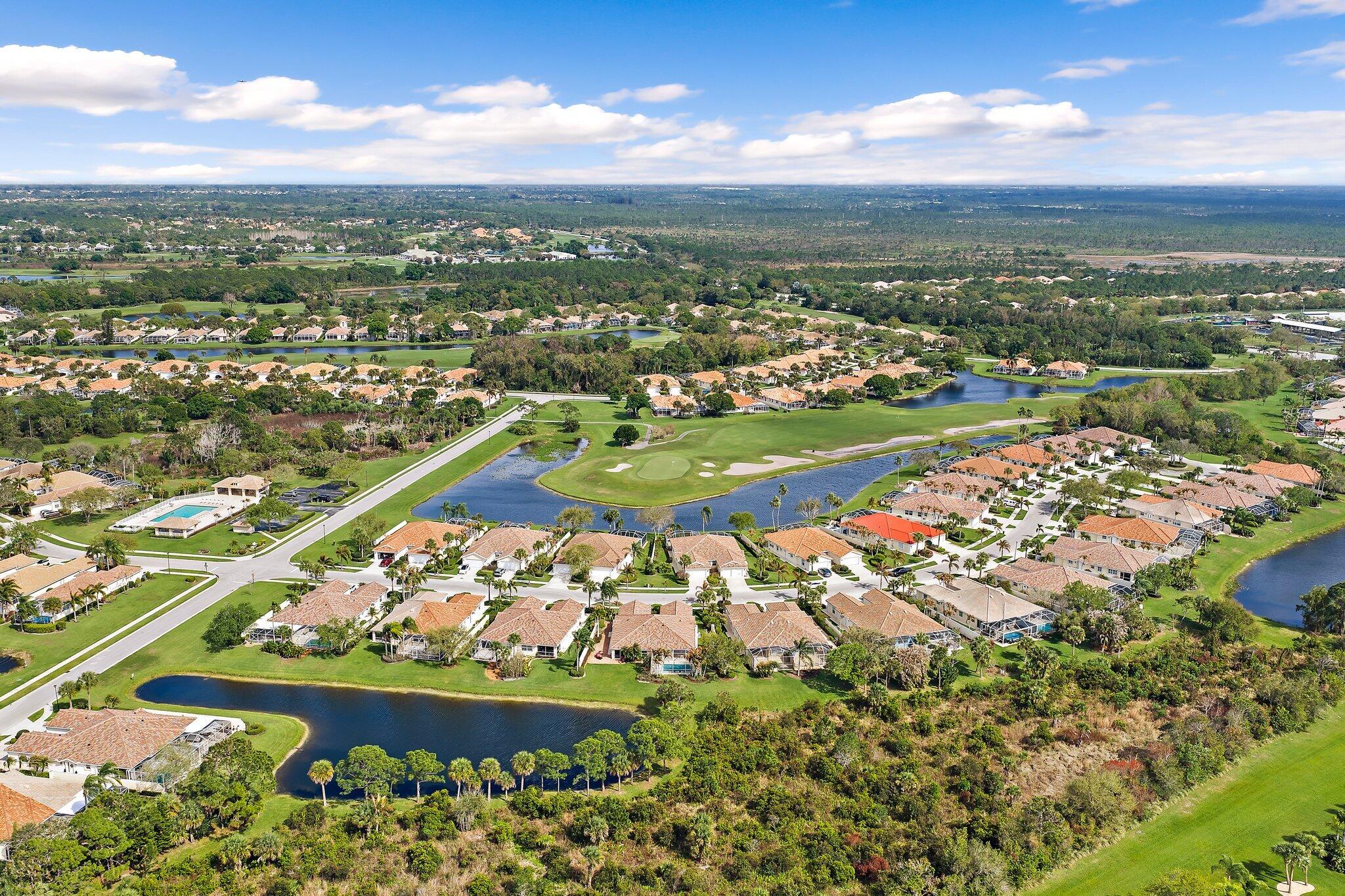 DOUBLE TREE - Residential