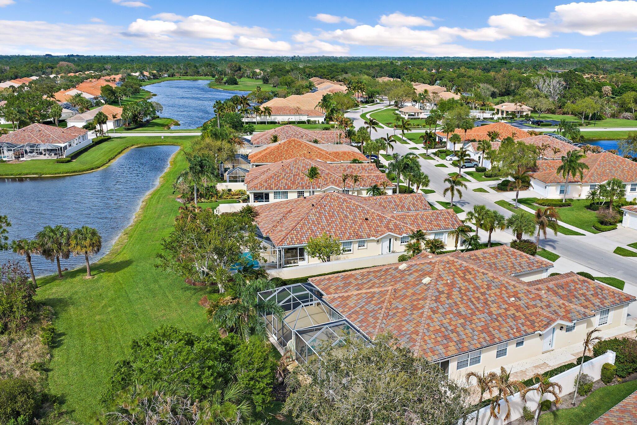 DOUBLE TREE - Residential