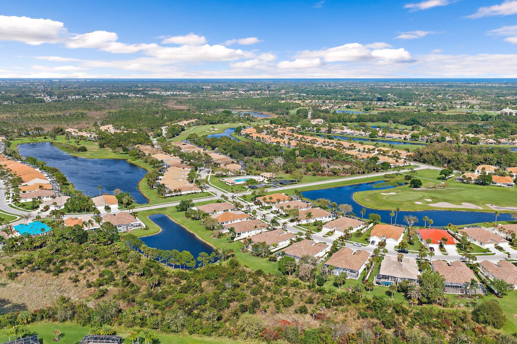 DOUBLE TREE - Residential